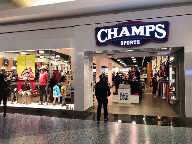 Champs Sports