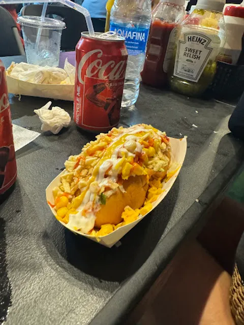 Hot Dog Maracay Miami