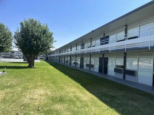 Econo Lodge Carlsbad Caverns Area