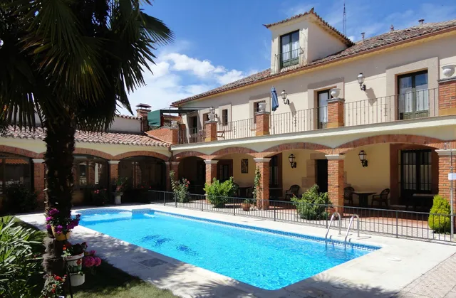 El Palacio de Monfarracinos