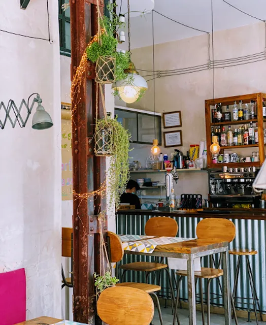 Maravilla Social Club