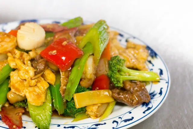 New Lantern Chinese Restaurant