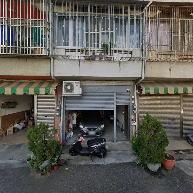 咕嚕咕鹽水雞(調整菜單中暫無販售)