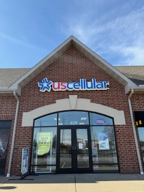 Authorized Retailer UScellular & T-Mobile