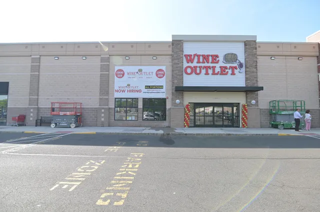Wine Outlet