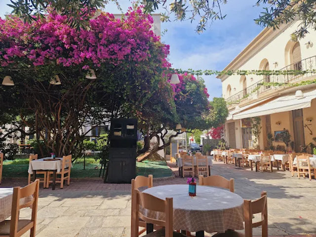 Select Restaurant Cafe