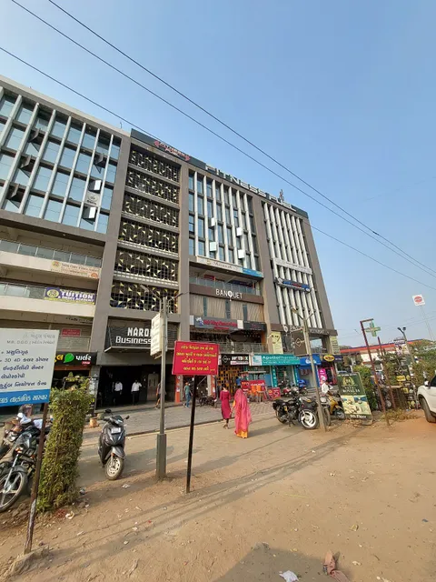 FabHotel Bharosa Inn - Hotel in Hanspura, Ahmedabad