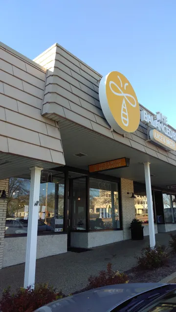 The Balanced Bee - Juice & Broth Restorative