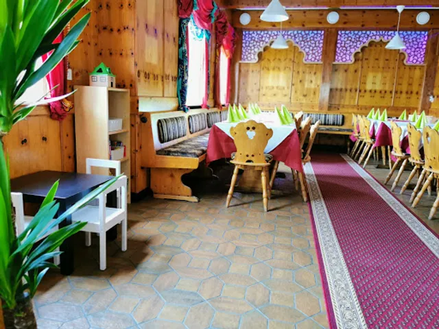 NURMAHAL - Indisches Spezialitäten Restaurant