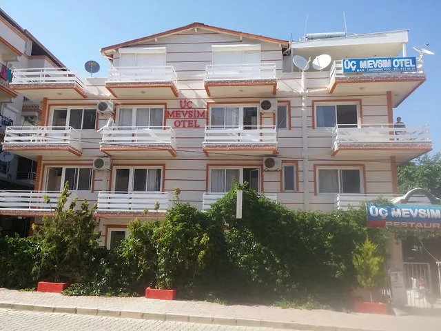 Üç Mevsim Otel