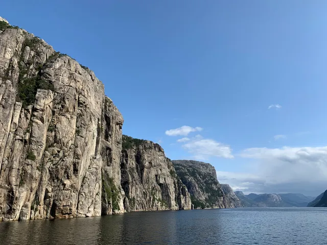 Rødne Fjord Cruise