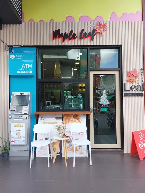 Maple leaf Coffee and Bar