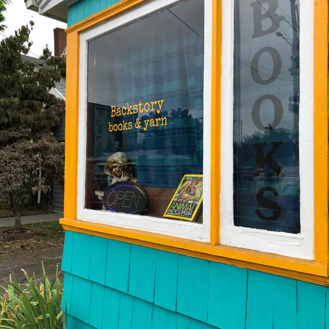 Backstory Books & Yarn