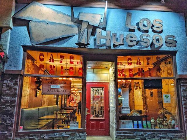Los Huesos Restaurant