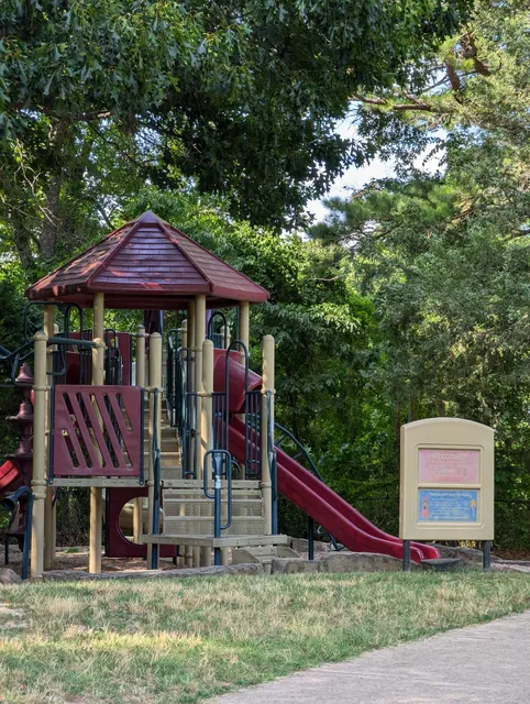 Veterans Memorial Park