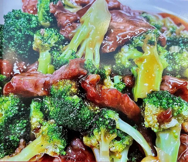 W & Z Asian Bistro & Sushi Bar