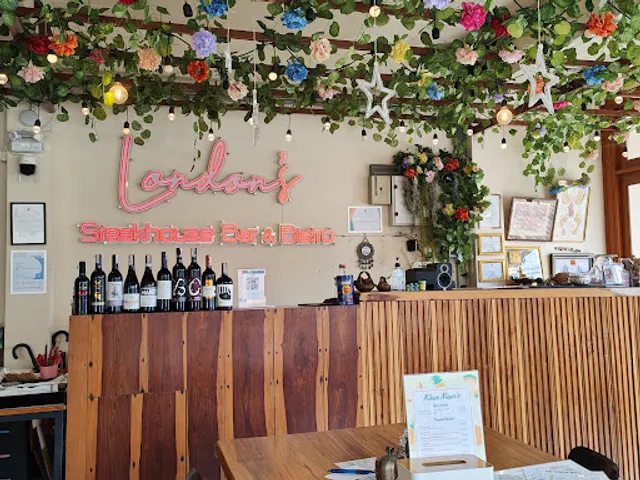 London's Steakhouse Bar&Bistro