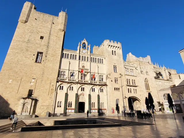 Palais-Musée des Archevêques, Palais Vieux