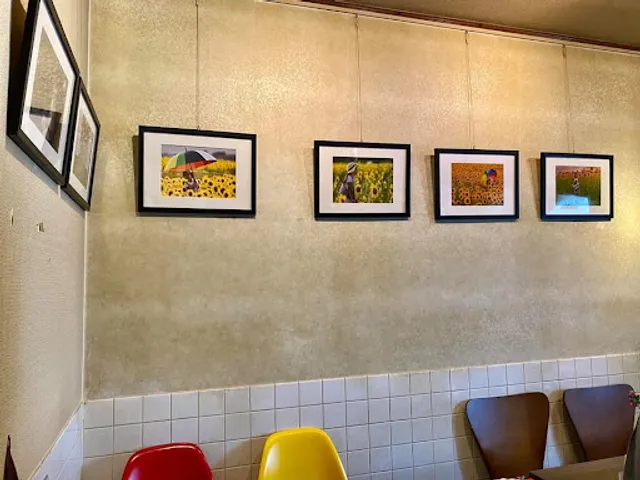 café & gallery Garden eel