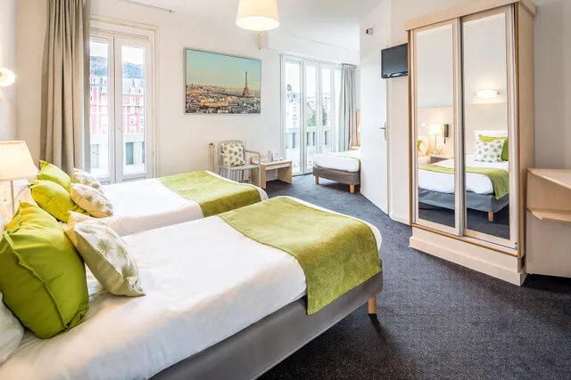 Notre Dame De France