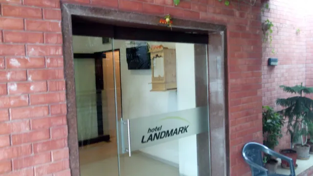 Hotel Landmark