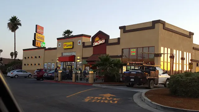Del Taco