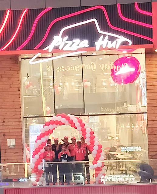 Pizza Hut | Church Road, Agra