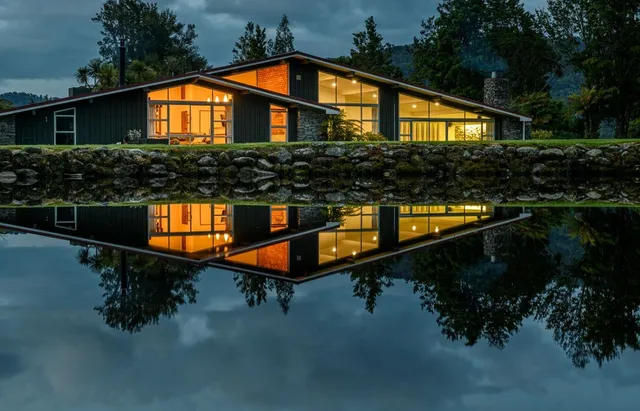 Reflection Lodge