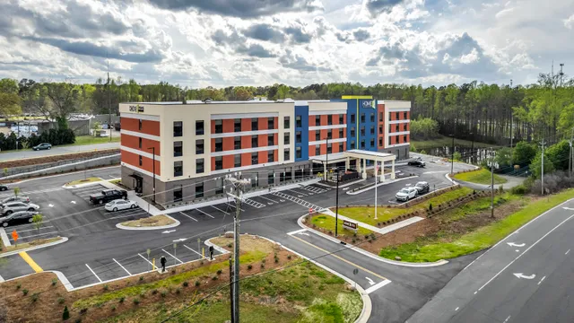 Home2 Suites by Hilton Raleigh West Lenovo Center