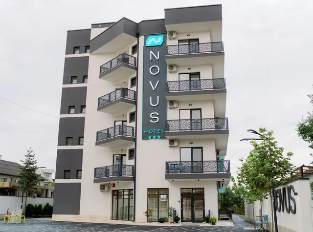 Novus Hotel
