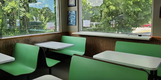 Dighton House of Pizza