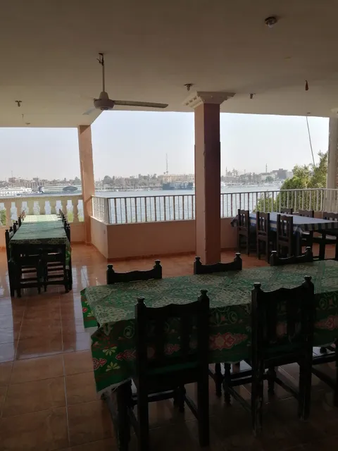 مطعم توت عنخ امون Tout Ankh Amoun Restaurant