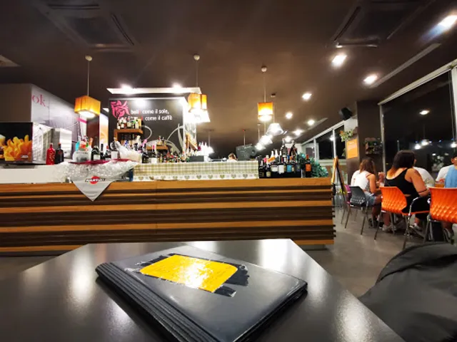 Gelateria Bar & Benzo Benzo