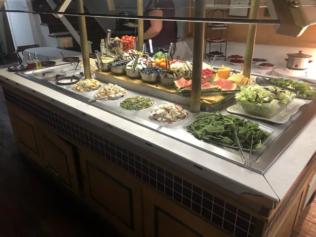 The Snug Bar & Grill