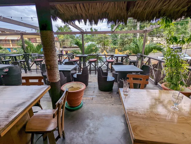 Linda's Jerk & Sea Food Restaurant