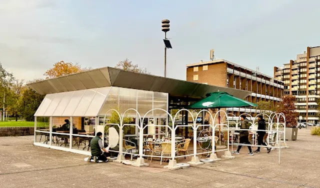 Lunchroom Piramideplein