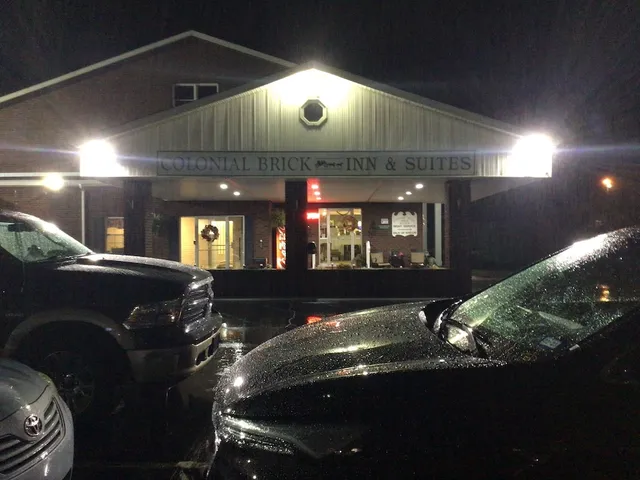 Colonial Brick Inn & Suites