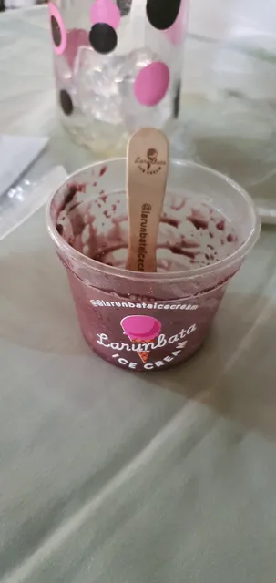 Larunbata Ice Cream