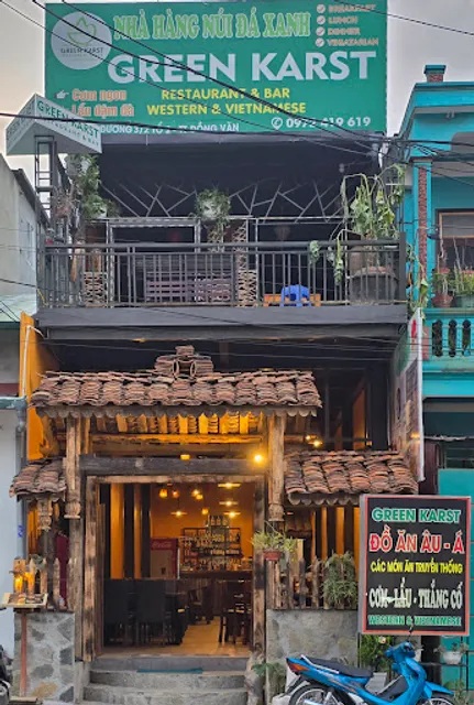 Green Karst Restaurant & Bar