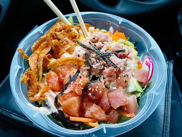 Le Poke Station (Laval)