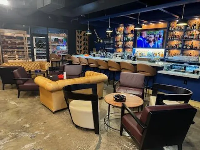 Chocolate City El Septimo Cigar Lounge