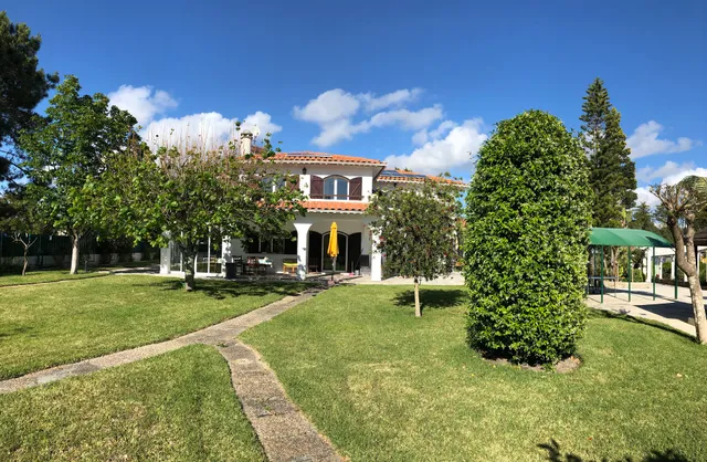 Aroeira’s Paradise Villa - Golf&Beach