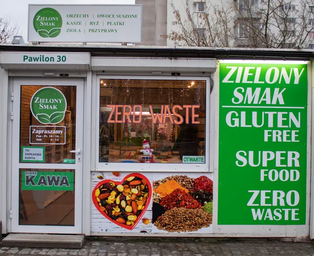 Zielony Smak - orzechy - owoce suszone - przyprawy