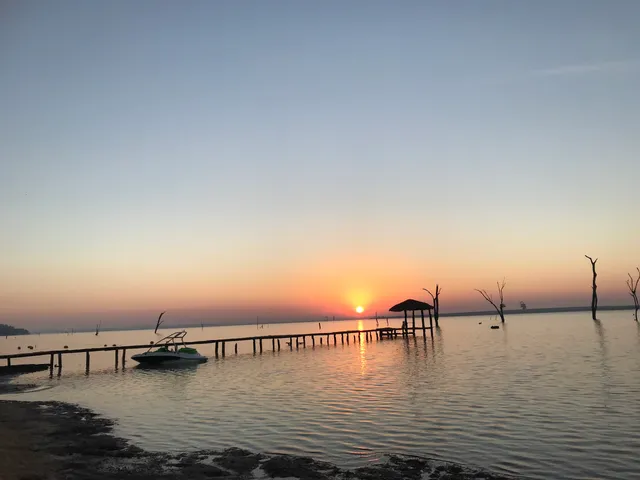 Parque Ito Ecoturismo. Refugio del Lago Yguazú