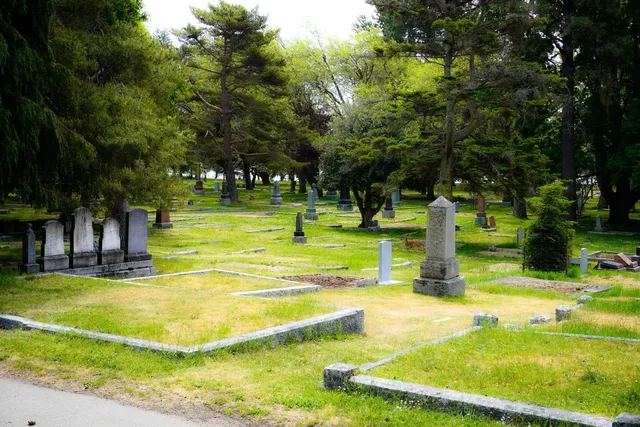 Ross Bay Cemetery