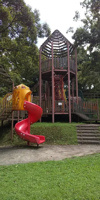 Myōenji Central Park