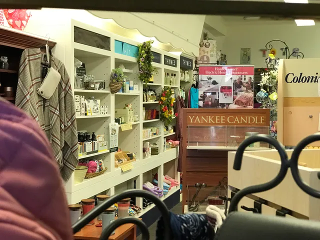 Good Tidings Gift Shop