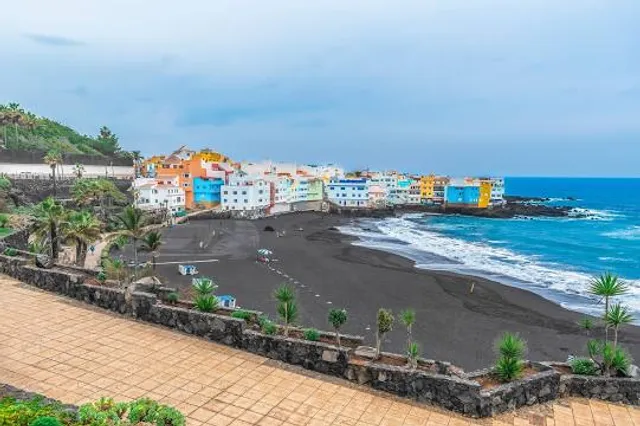 Park to Playa Trailhead