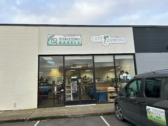 Puddletown Bagels - Powell Café (SE 36th Ave. & Powell BLVD)
