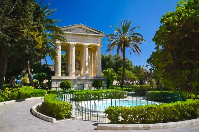 Monument to Sir Alexander Ball